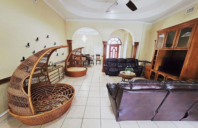 Beautiful House With Pool - Foto 18