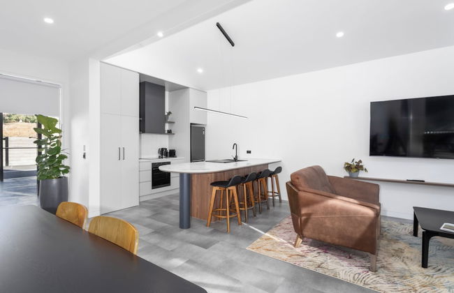 Clare Hillside Apartments - Photo 26