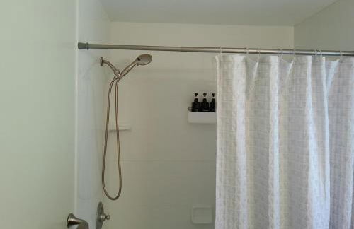 King Bed Creekfront Retreat in Jacksonville - Photo 22