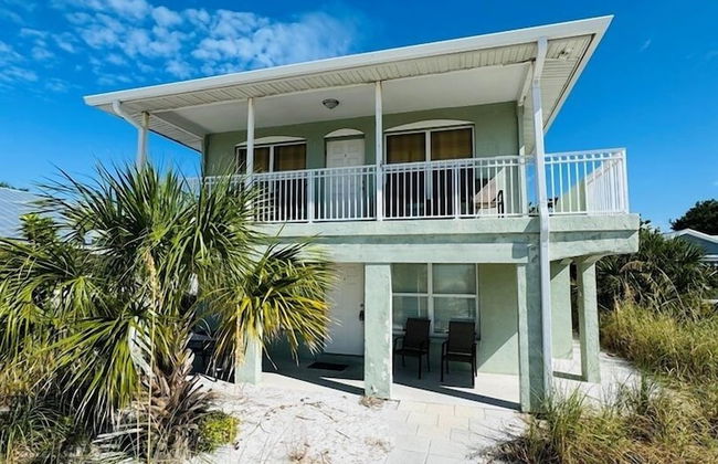 763 North Shore Downstairs 3 Bedroom Apts by RedAwning - Foto 16