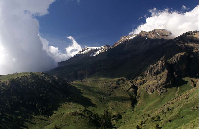 Izta-Popo Zoquiapan National Park Hike - Photo 1