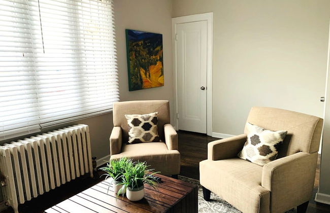 Great 6 Bedroom Peaceful Family Retreat in the University District - Foto 25