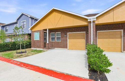 O14A Single Story 2BR King Beds Workspaces Gym - Foto 29