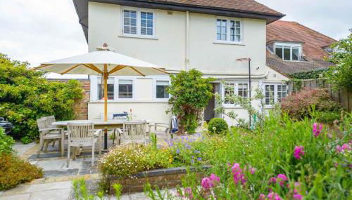 The Old Post Office - Photo 1