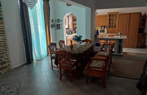 Mamidaki Beach House - Photo 42