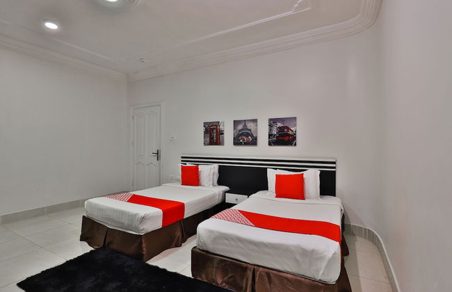 OYO 209 Mayar International Furnished 2 - Foto 11