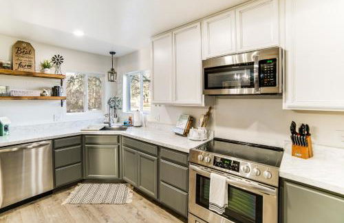 2 Mi to Clear Lake Pet-Friendly Lakeport Retreat! - Foto 6