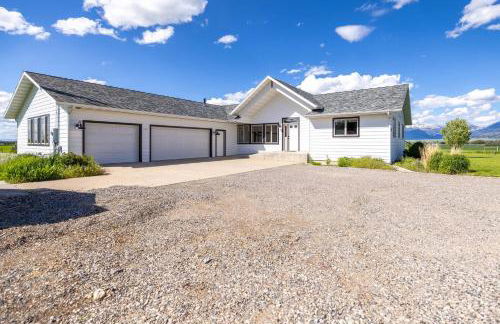 Mountain View Home w/Hot Tub - Close to Downtown! - Foto 32