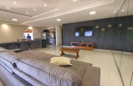 Casa de campo de alto padrão à beira da represa - Foto 38