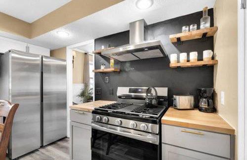 Small cozy ranch - Photo 2