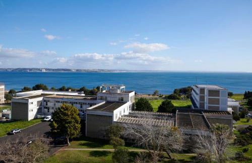 Infinite Ocean View w/ Free Parking By TimeCooler - Foto 16