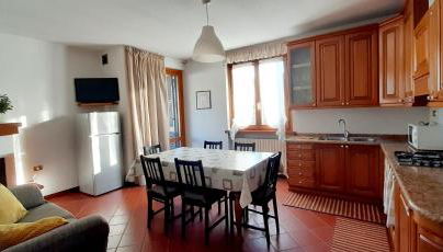 [TERME] CASA IN STILE CLASSICO IN TOSCANA CON TERRAZZO - Foto 4