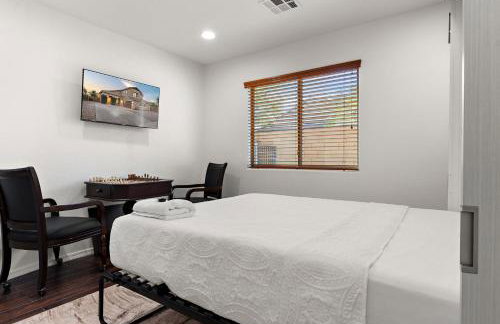 Serenity Splash Upscale Stay Pool Game Lounge - Foto 10