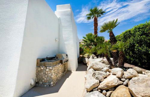 Sunsplash Retreat - Pool with Mountain Views - Foto 47