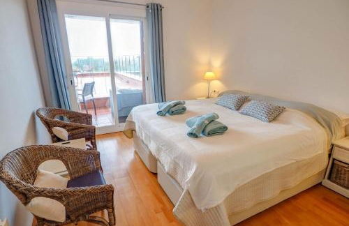 Tropical Terrace Apartment by Hello Homes Sitges - Photo 4