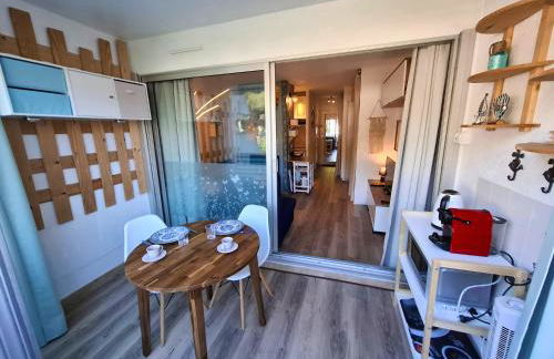 La frégate Port Camargue - proche plage, parking, WIFI, vélos - Photo 12