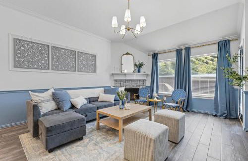 The Blue Holly - Bright & Spacious with a Pool - Foto 6