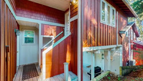 Palace Under the Pines - Photo 4