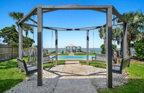 Bayfront Home with Private Pool, Pier, and Firepit - Foto 26