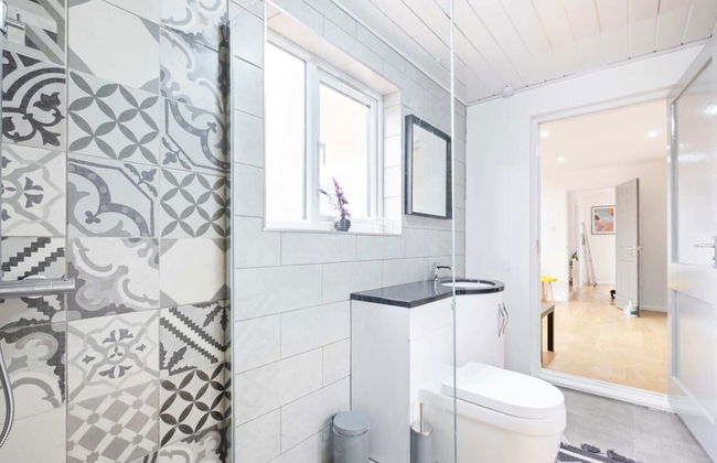 Bright 3 Bedroom House With Terrace, 16 Mins to Big Ben - Foto 31