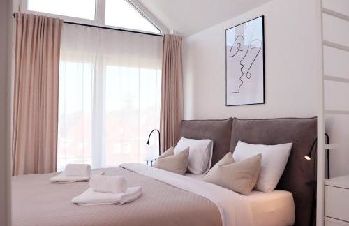 Große Penthouse Ferienwohnung mit Meerblick, Sonnenterrasse & Luxusbad von "Momentic" - Foto 35