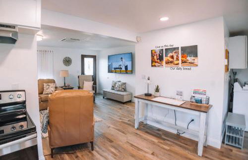 Grandma's Place - Steps from Downtown Sugarcreek - Foto 13