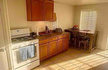 Cozy Casita near Downtown Albuquerque - Foto 33