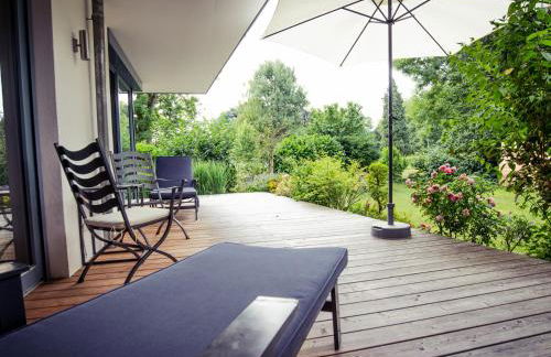 Ferienwohnung Seeufer - Exklusiv direkt am See mit großer Terrasse in Kressbronn - Foto 4