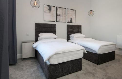 Dwell Living Luxurious 5BD House Central - Foto 5