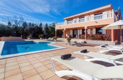 Villa close to Ibiza Town Sleeps 12 - Photo 11