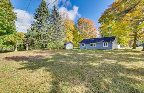 Cozy Harbor Springs Vacation Rental, 13 Mi to Town - Foto 26