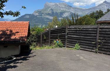 Chalet cosy proche Tramway du Mont-Blanc et centre - Foto 38