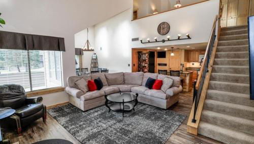 Seven Springs 2 BR Premium Condo, Walk to Slopes by RedAwnin - Foto 2