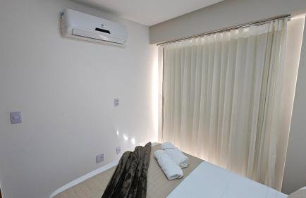 Fantástico Flat ao lado Shopping Flamboyant 304 - Foto 11