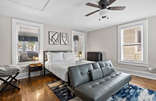 Cozy & Updated Unit in the Heart of the Highlands - Foto 34