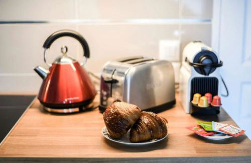 T2 Cocon Prestige Lyonnais : Sécurité Commodités - Foto 6