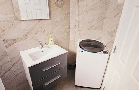 Captivating 3-bed Apartment in Flic en Flac - Photo 13