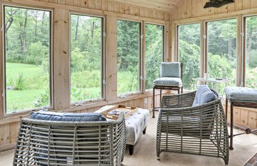 Berkshires Home on 11 Acres with Pond and 2 Fire Pits! - Foto 2