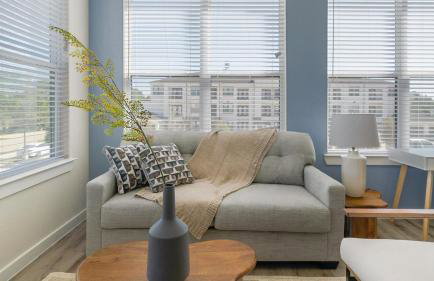 Landing Stunning 1BD Pool Clubhouse - Photo 29