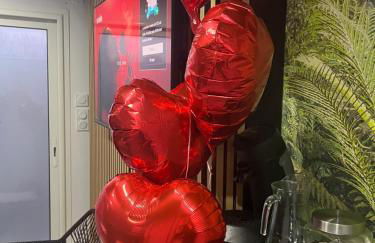 Suite romantique La Maison de Flora SPA intérieur, jardin et lit King size - Foto 35