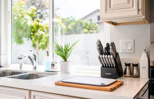 Mins to Disney Chic 3BR with Arcade - Foto 34