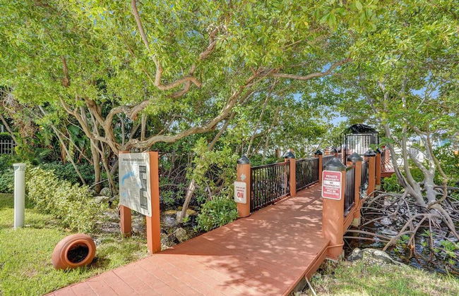 Le Petit Italie Water View 2 2 With Pool - Foto 60