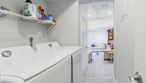 Spacious Fort Lauderdale HEATED Pool House, Grill and Beach 2.9 miles - Foto 5