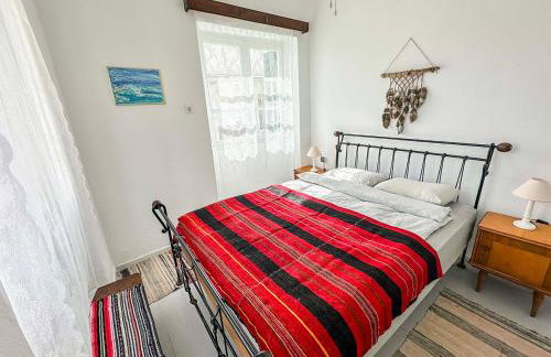 Old Villa Ormos - Photo 6