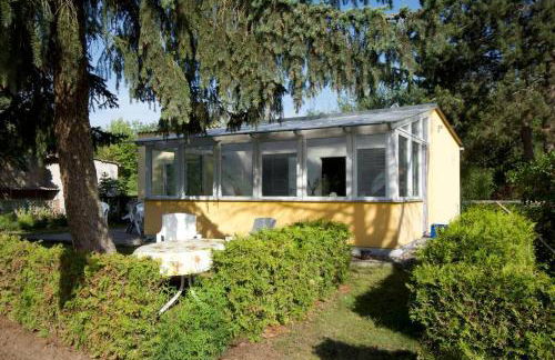 Ferienhaus mit Wintergarten am See (Angelparadies) - Foto 1