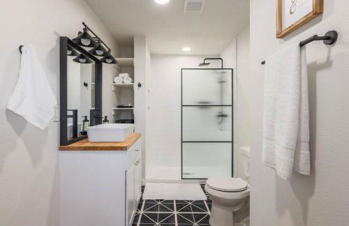 Fitzhugh Lodge - Pool, Poker, Pickleball, Sleeps 16 - Foto 48