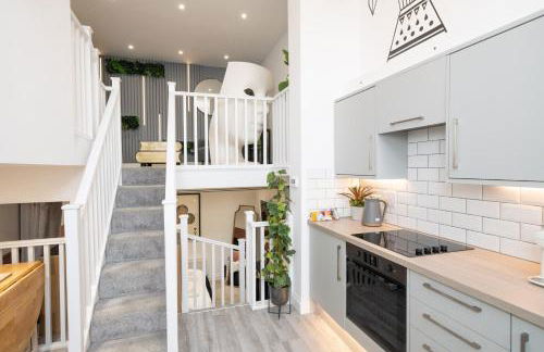 House Of Cards - Photo 1