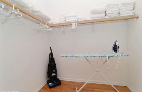 Lincoln Park Living - Suite 1 - Foto 15