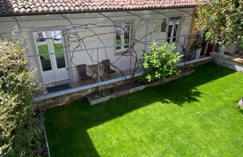 Garden Lodge - Photo 12