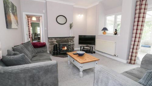 Dyffryn Bach - Photo 2